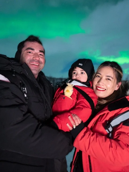 Canada Goose Women's Expedition Red Hooded Puffer Coat - Picture 6 of 9